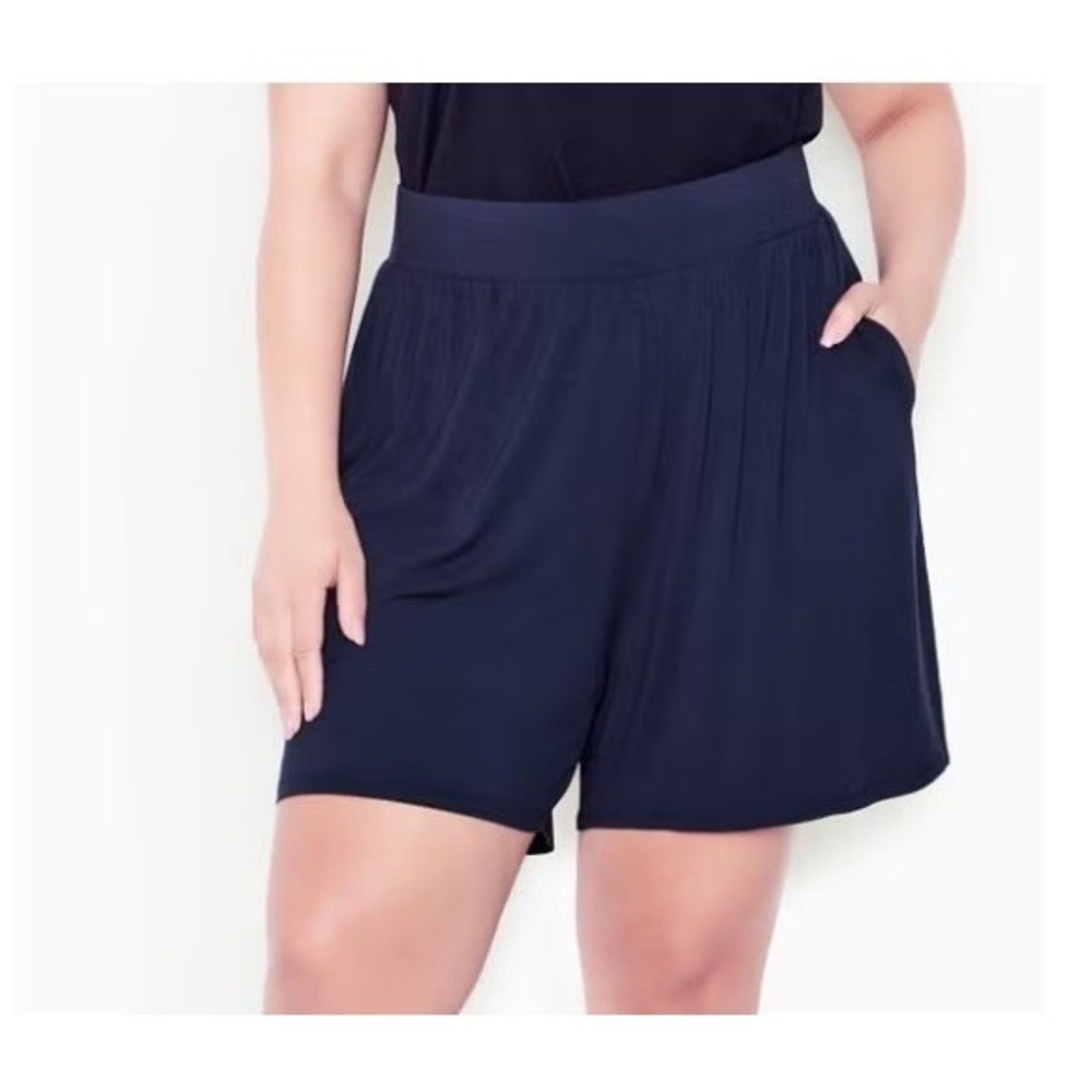 Avenue Alisha Shorts Women Size 18 Black New Knit Elastic Waist Pockets